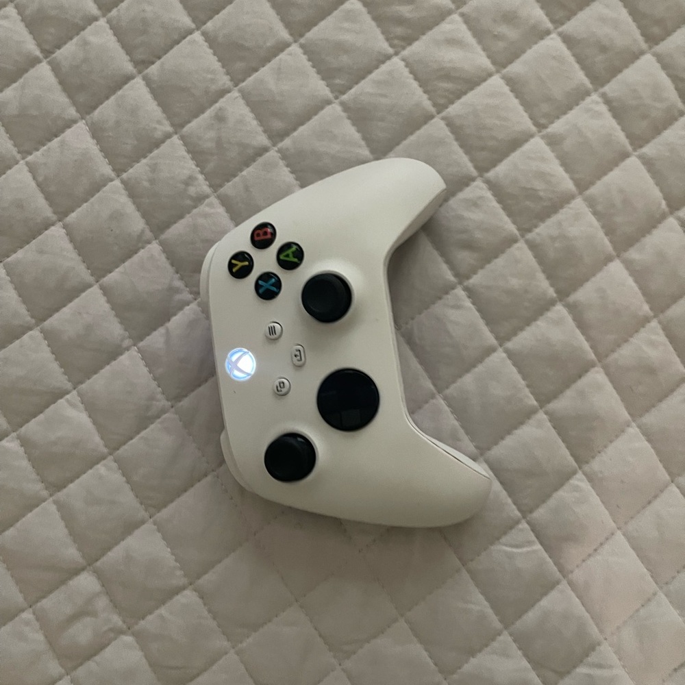 Xbox one s wireless controller